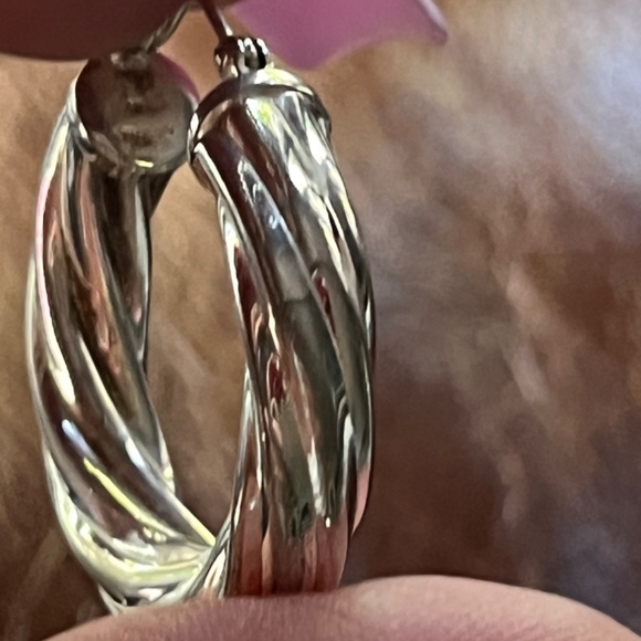 Sterling silver Twisted Hoops - Picture 3 of 6